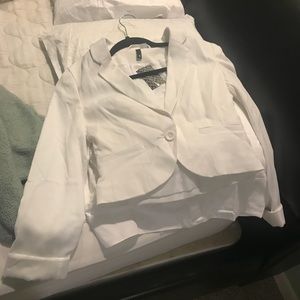 Cropped white blazer